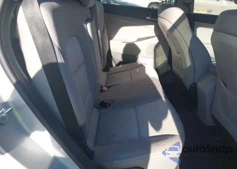 2018 Hyundai Tucson Sel z USA, uszkodzony, nr VIN KM8J33A48JU710879